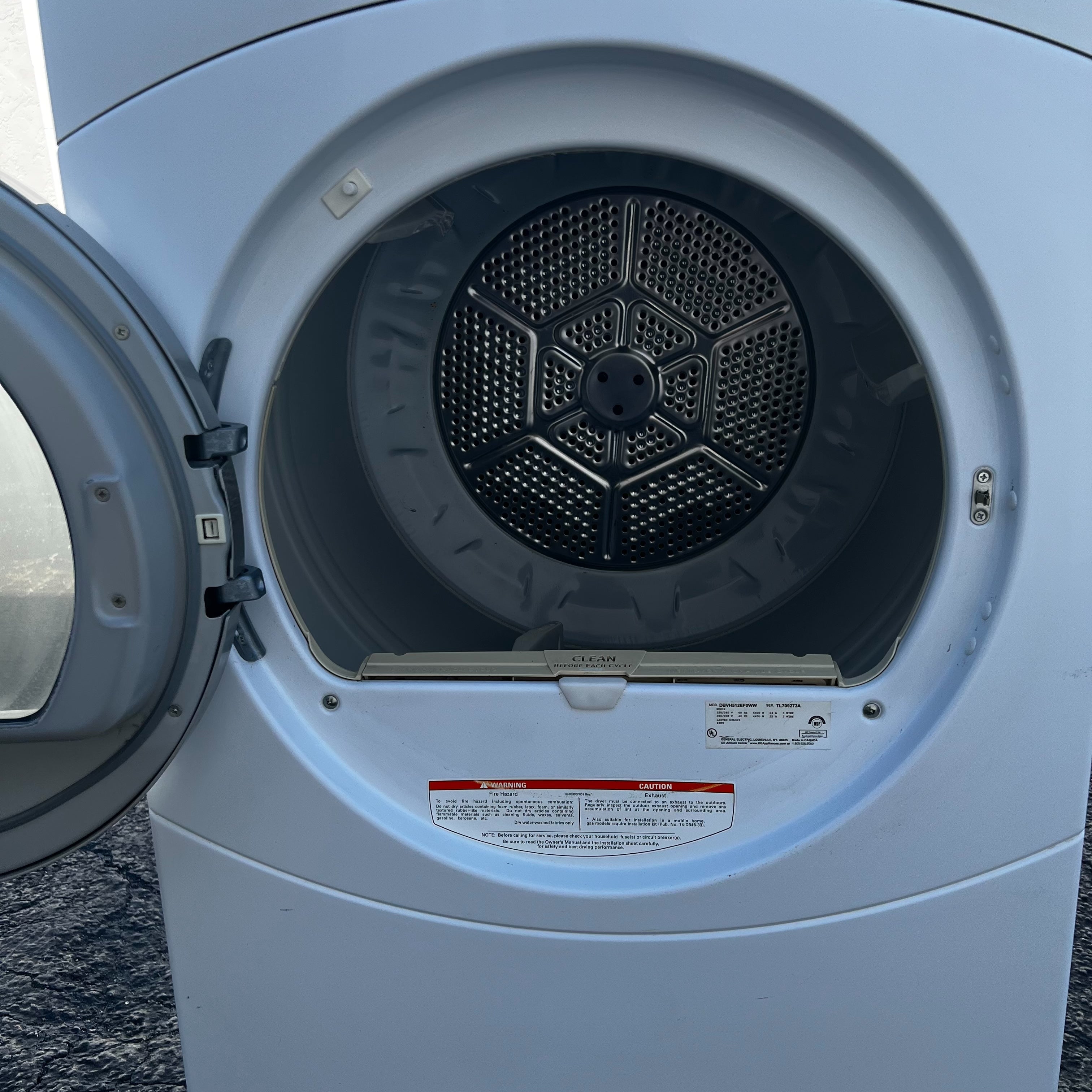 GE Electric Dryer Front Load with Pedestal GE Electric Dryer Front Load with Pedestal